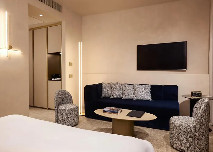 Otel Borghese Contemporary Roma