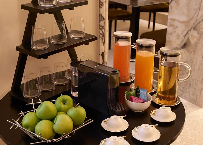 Otel Borghese Contemporary 4*