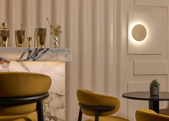 Otel Borghese Contemporary