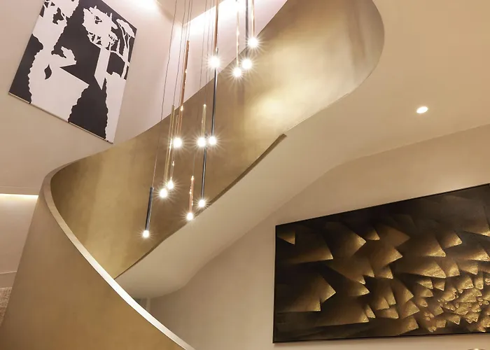 Otel Borghese Contemporary 4*