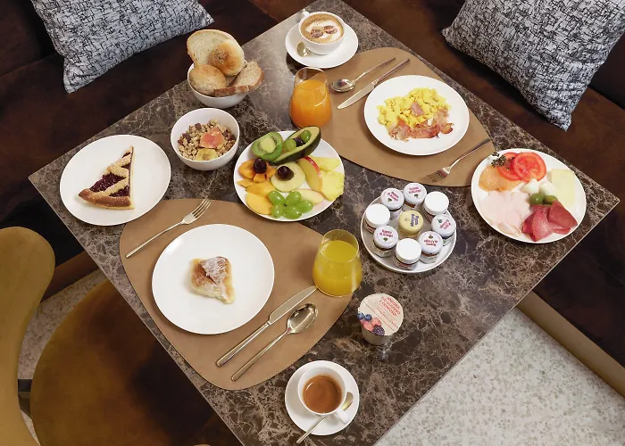 Borghese Contemporary 4* Roma